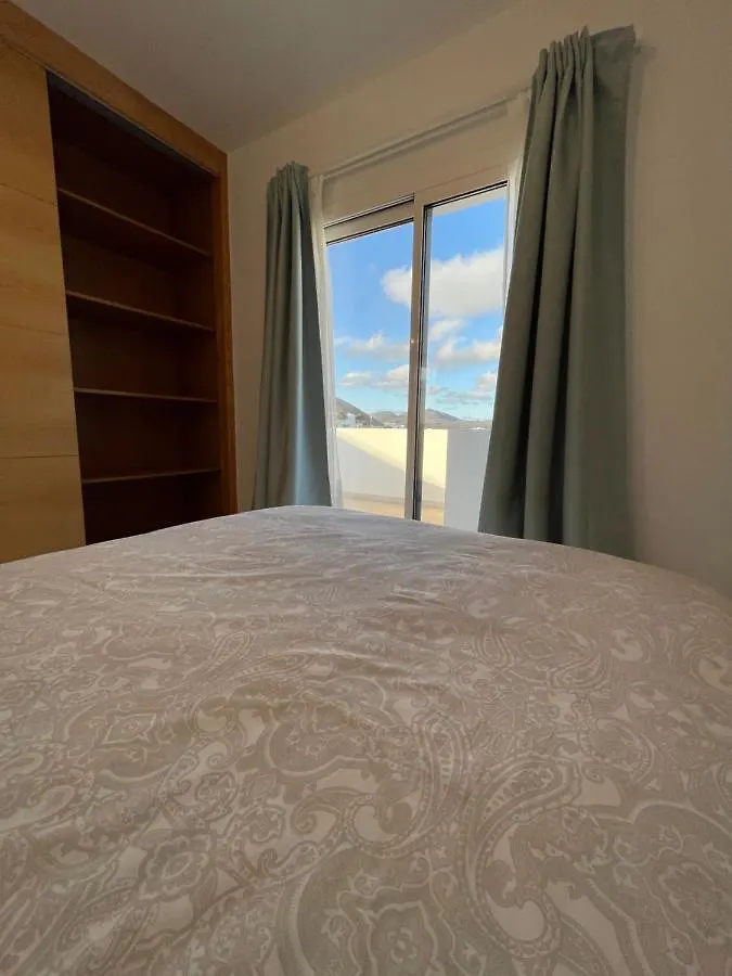 別荘 Villa Vulcano Uga スペイン